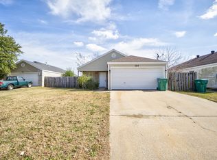 324 Grant Springs Dr, Decatur, AR 72722