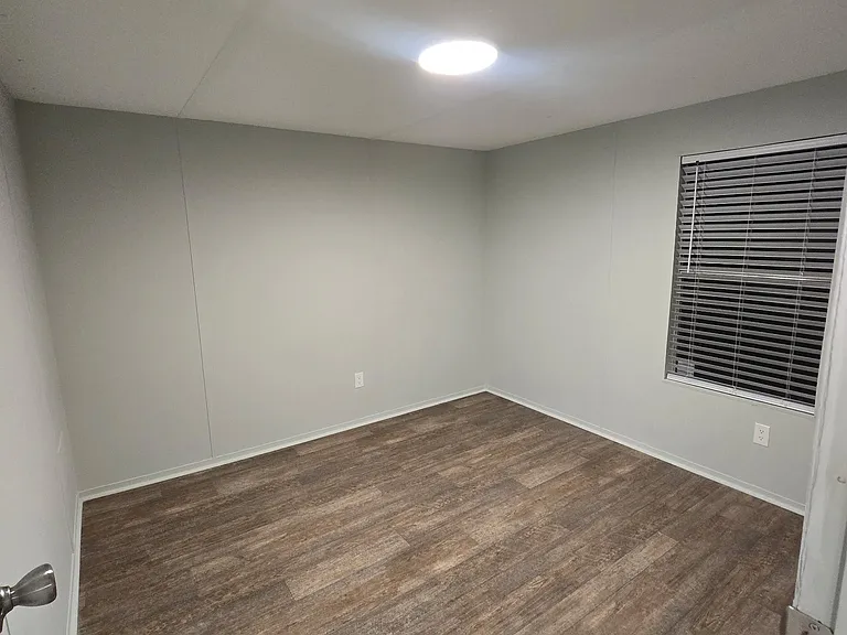 1014 Devaney Cir — Photo 6