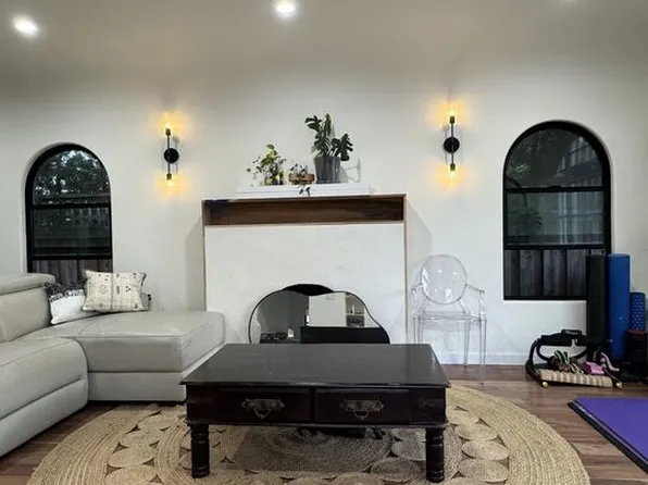 731 N Laurel Ave #2, Los Angeles, CA 90046
