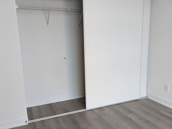 5th image of 1787 Saint Clair Ave W #529