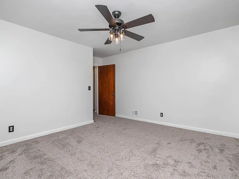 6957 Murray Ave #2 — Photo 12