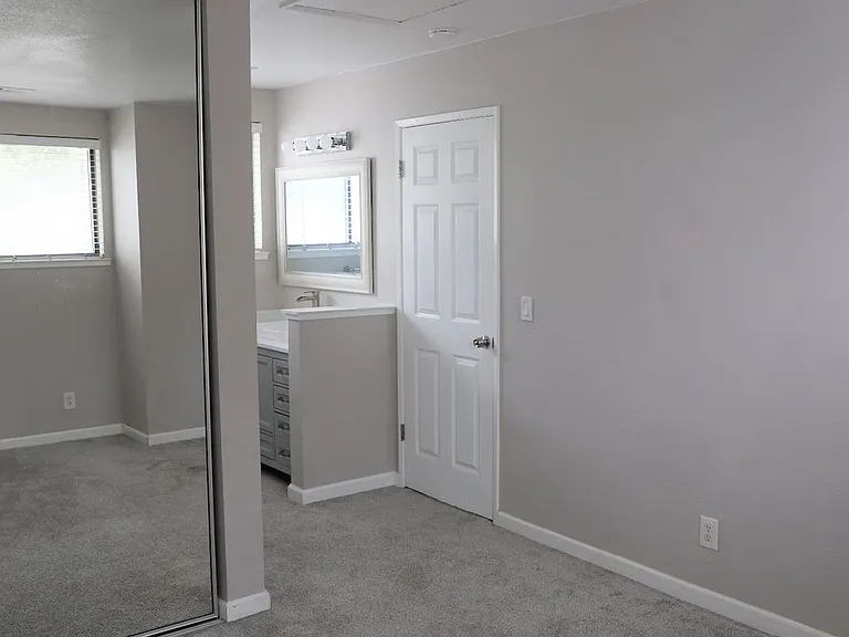 1890 Tradan Dr — Photo 15