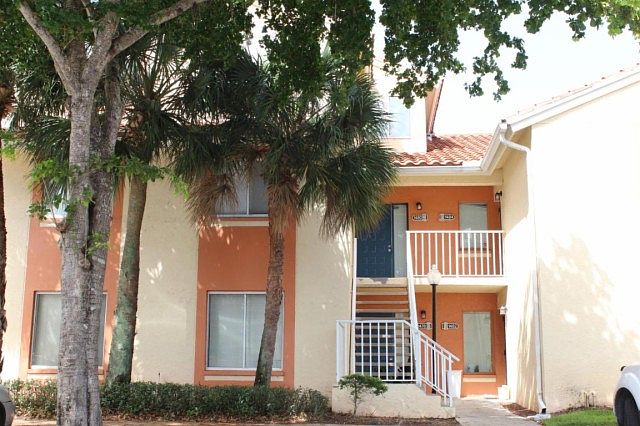 1st image of 1478 The Pointe Dr