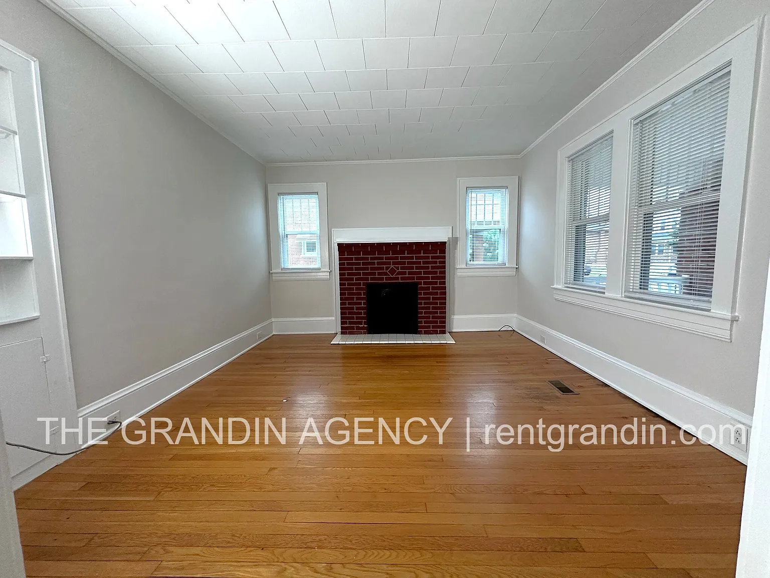 2818 Burton Avenue Northwest - B_Lower — Photo 2