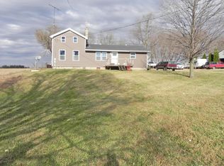 1084 W Colon Rd, Sherwood, MI 49089