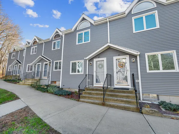 1691 Norwich New London Turnpike #E2, Montville, CT 06382