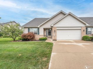 23578 Ashley Dr, Flat Rock, MI