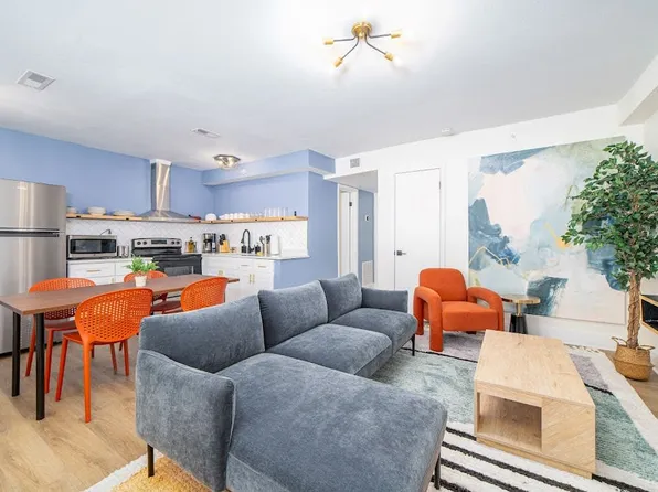 9549 5th Bay St APT 1, Norfolk, VA 23518