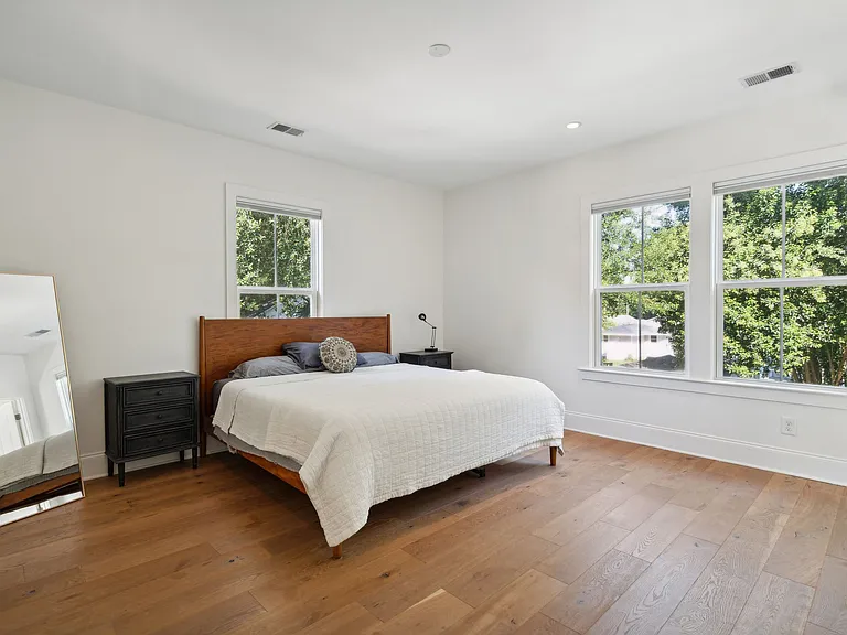 824 Toler Dr — Photo 18