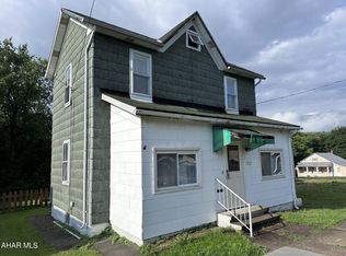 1322 Roberts St, Nanty Glo, PA 15943