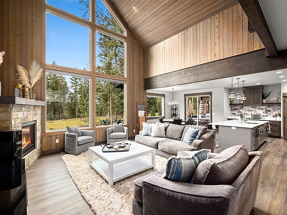 4th image of 1396 Whitefish Village Dr