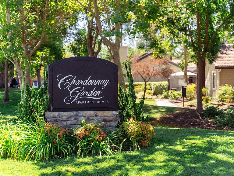 Chardonnay Gardens — Photo 18