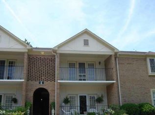 4 E Fountain View Cir #E, Greensboro, NC 27405