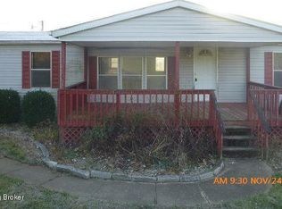 300 Akins Rd, Taylorsville, KY 40071