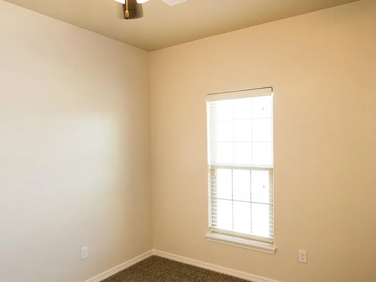 Oakcrest Townhomes — Photo 9