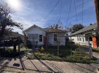 2309 Chestnut St, Houston, TX 77009