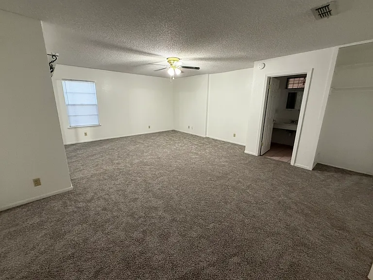 Bonus Room/4th Bed Room