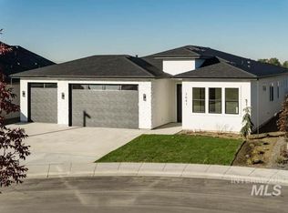 7041 N Exeter Pl, Meridian, ID 83646