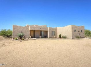 2112 E Maddock Rd, Phoenix, AZ 85086