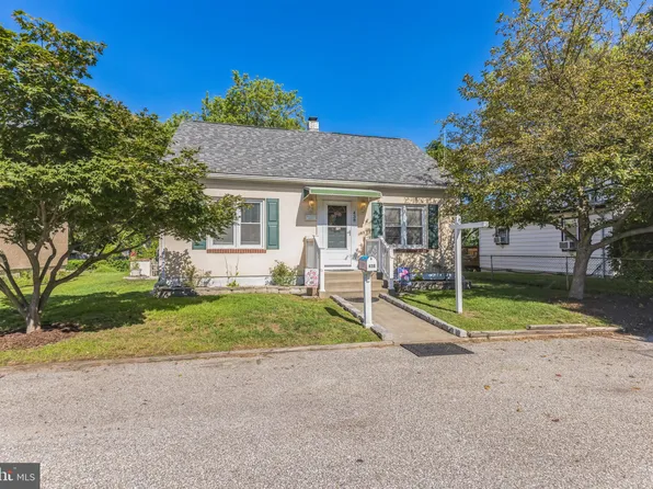 438 Browning Ct, Glen Burnie, MD 21061