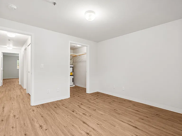 2 Bed 2 Bath - Standard - 982 SqFt 2 Bed 2 Bath - Standard - 982 SqFt