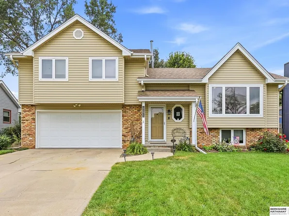 12673 Kansas Ave, Omaha, NE 68164