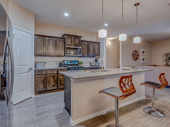 5th image of 7813 Enchanted View Dr