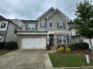705 Fieldcrest Park Ln, Alpharetta, GA 30004