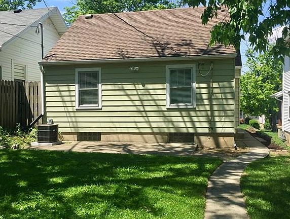 4th image of 1264 Highland Ave