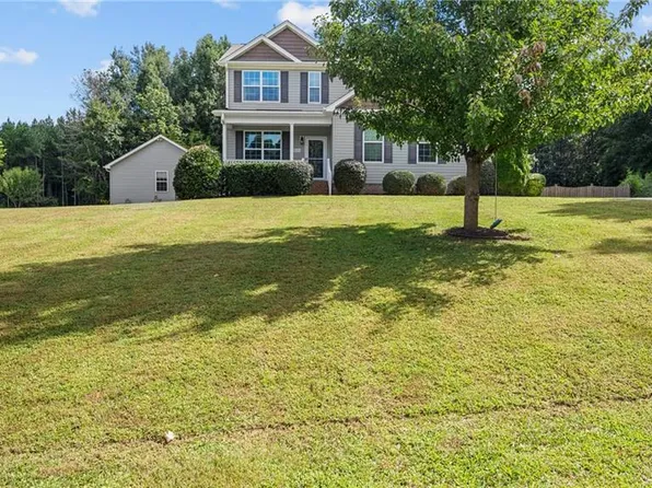2025 Atlas Dr, Haw River, NC 27258