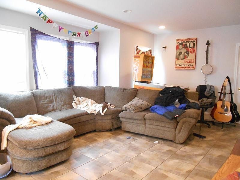 2nd image of 34 Long Ave #U1