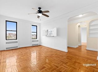 47-20 42nd St APT 6F, Sunnyside, NY 11104