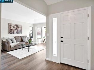 88 Midhill Rd, Martinez, CA