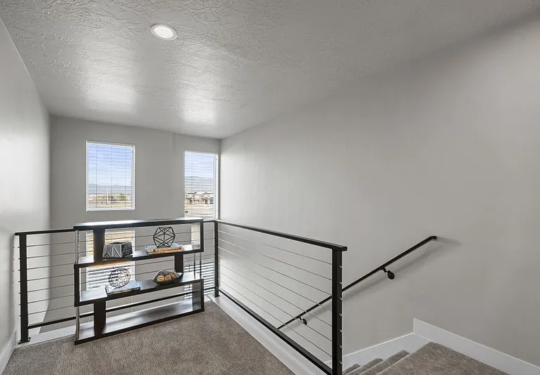 572 W Lewski Ln #2 — Photo 14