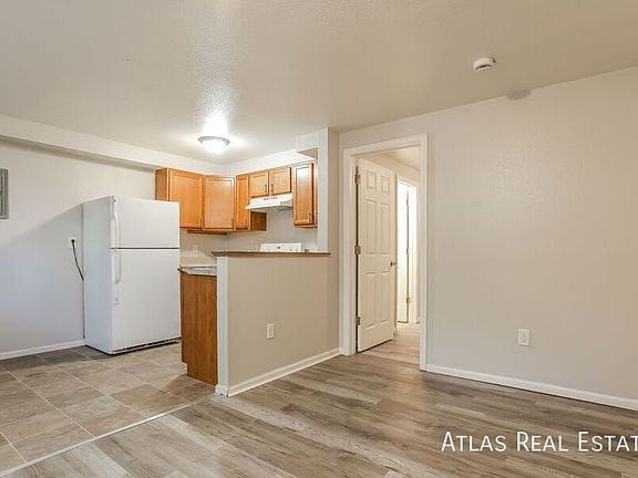 2nd image of 1865 W Mosier Pl APT B