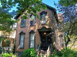 3900 Bridge Ave, Cleveland, OH 44113