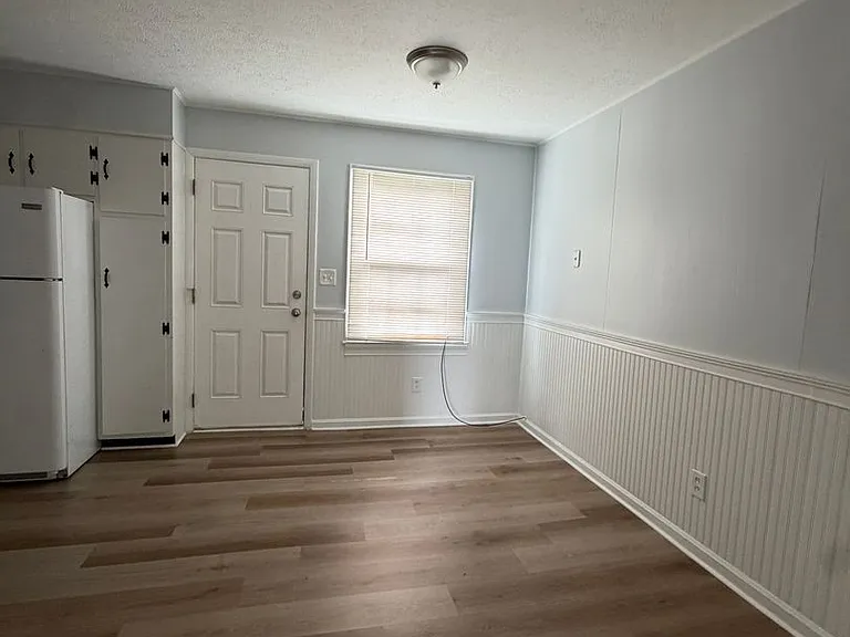 1740 Bonham Rd — Photo 5