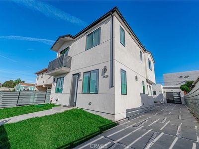 1838 Clyde Ave, Los Angeles, CA, 90019