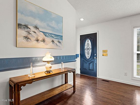 4th image of 4656 Mintz Street