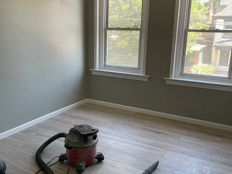 912 Adelaide St #201 — Photo 1