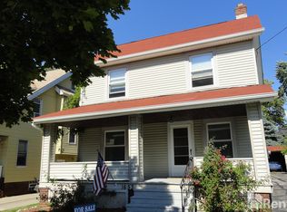 1653 Rosewood Ave, Lakewood, OH