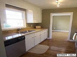 3rd image of 6423 Farmingdale Dr