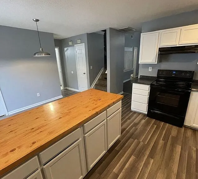 1870 Birch Heights Ct — Photo 4