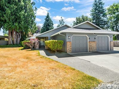 8021 55th Avenue NE, Marysville, WA, 98270