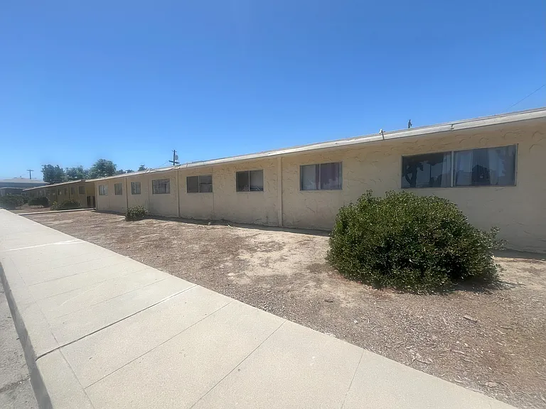 4198 — Photo 2