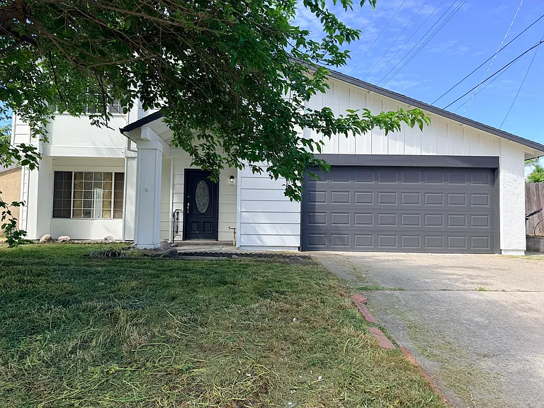 7339 Van Maren Ln — Photo 3