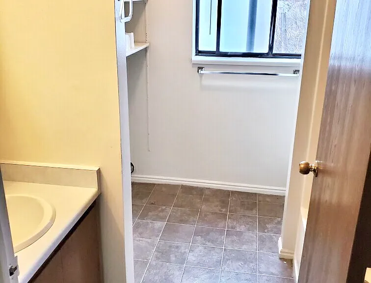 230 Bridger Dr #2 — Photo 6