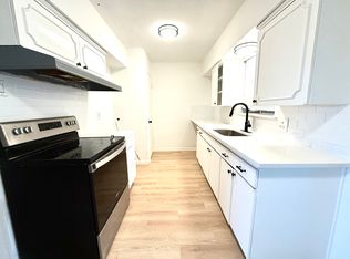1706 Pleasant Run Rd, Carrollton, TX 75006