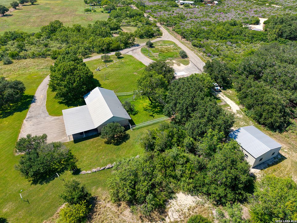 1st image of 433 MILLS LN