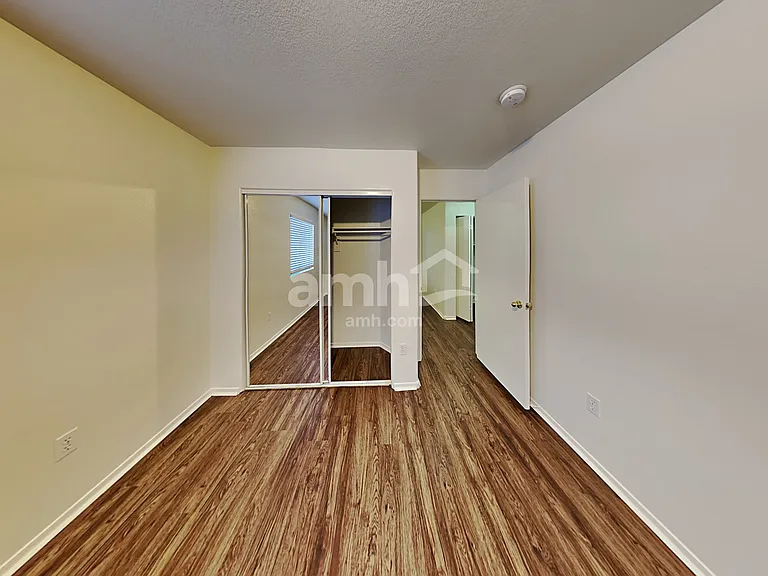 1576 E Orchid Ct — Photo 15